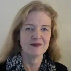 Headshot for sloopdoctor.shop contributing writer, Janet Larson